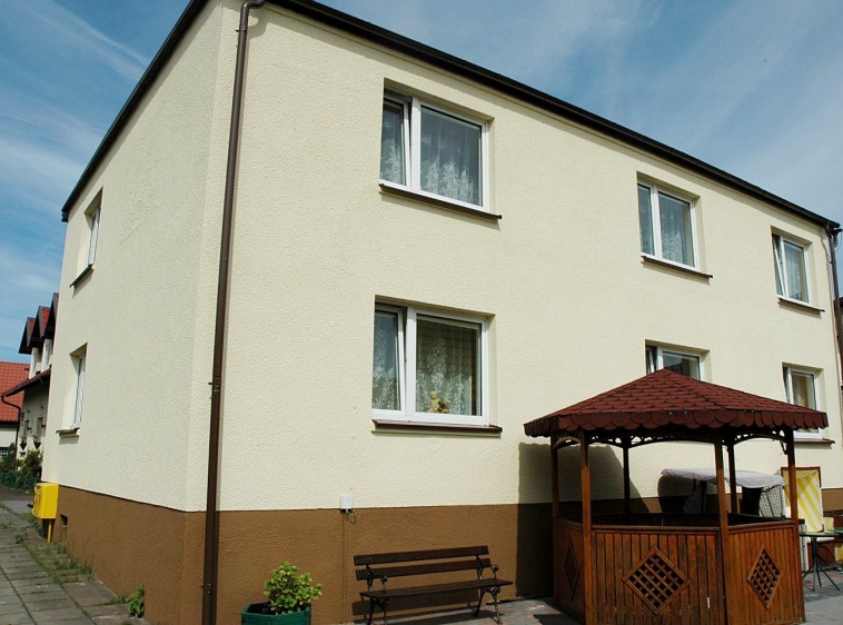 Pokoje na Szkolnej Obiekt z zewnątrz